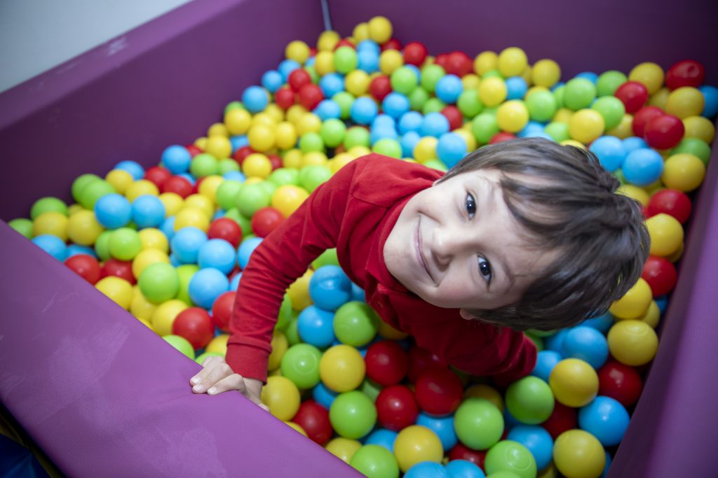 MERSİN BÜYÜKŞEHİRLE ENGELLERİ AŞMAK ARTIK DAHA KOLAY